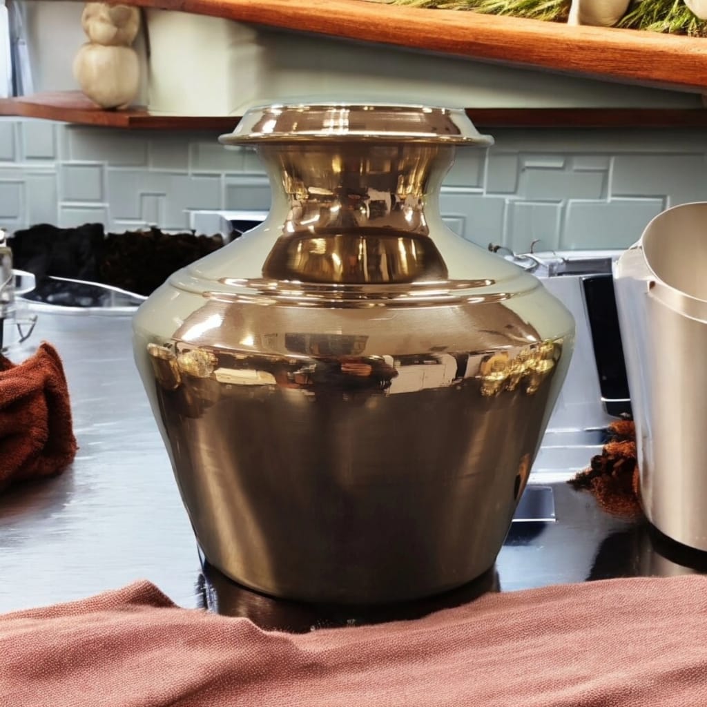 BRAND NEW: NW/017 - 100% Pure Brass Very Beautiful Shape Solid Water Pot | Traditionally known as "Kodam" (1 Litre) | KITCHENWARE | UTENSILS | HOME APPLIANCES