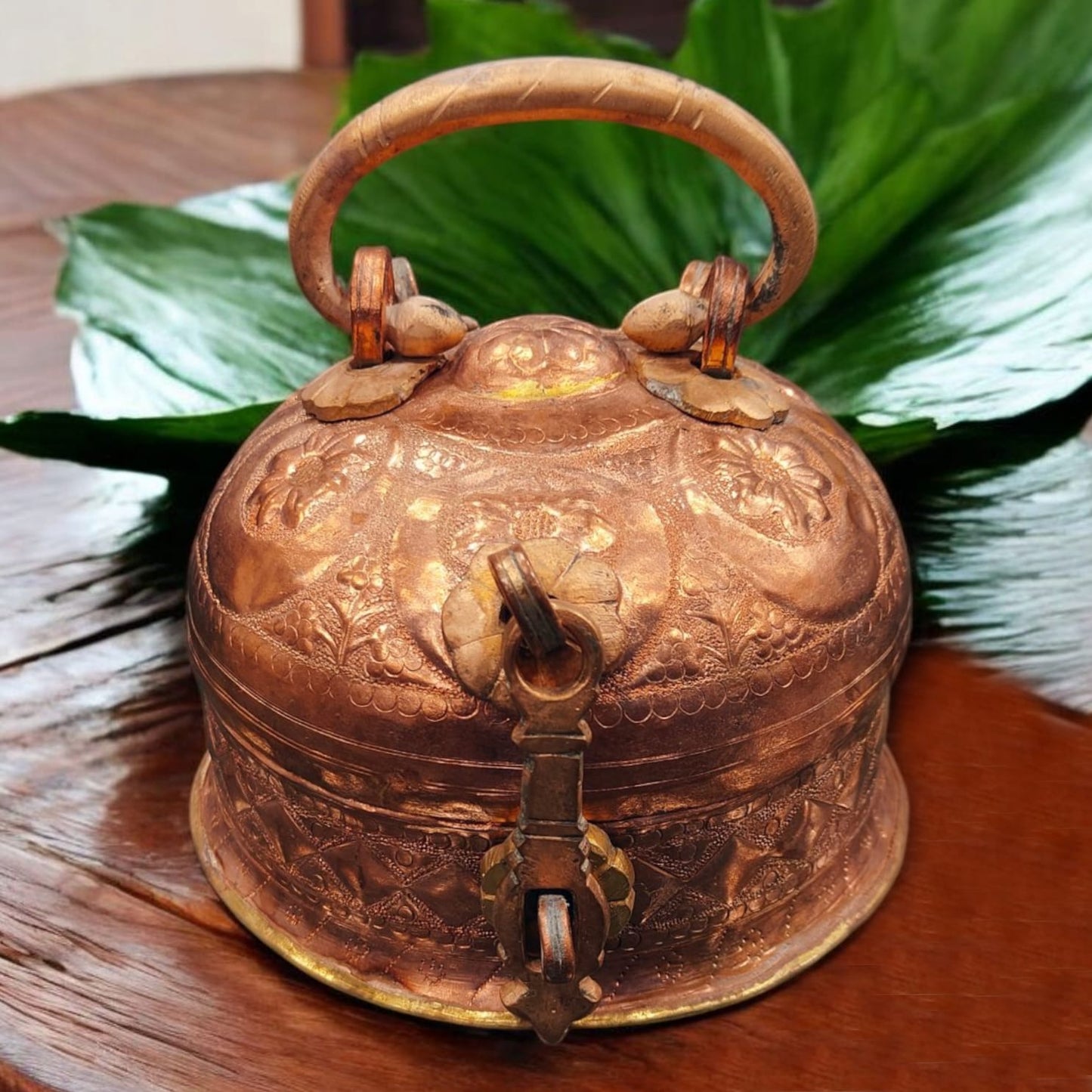 ORIGINAL ANTIQUE: AT/073E - Very Rare 100% Pure Copper + Brass Beautifully Engraved Round Shape Vintage Paan daan - Beetle Nut Supari Box - Complete Set | KITCHENWARE | UTENSILS | HOME APPLIANCES