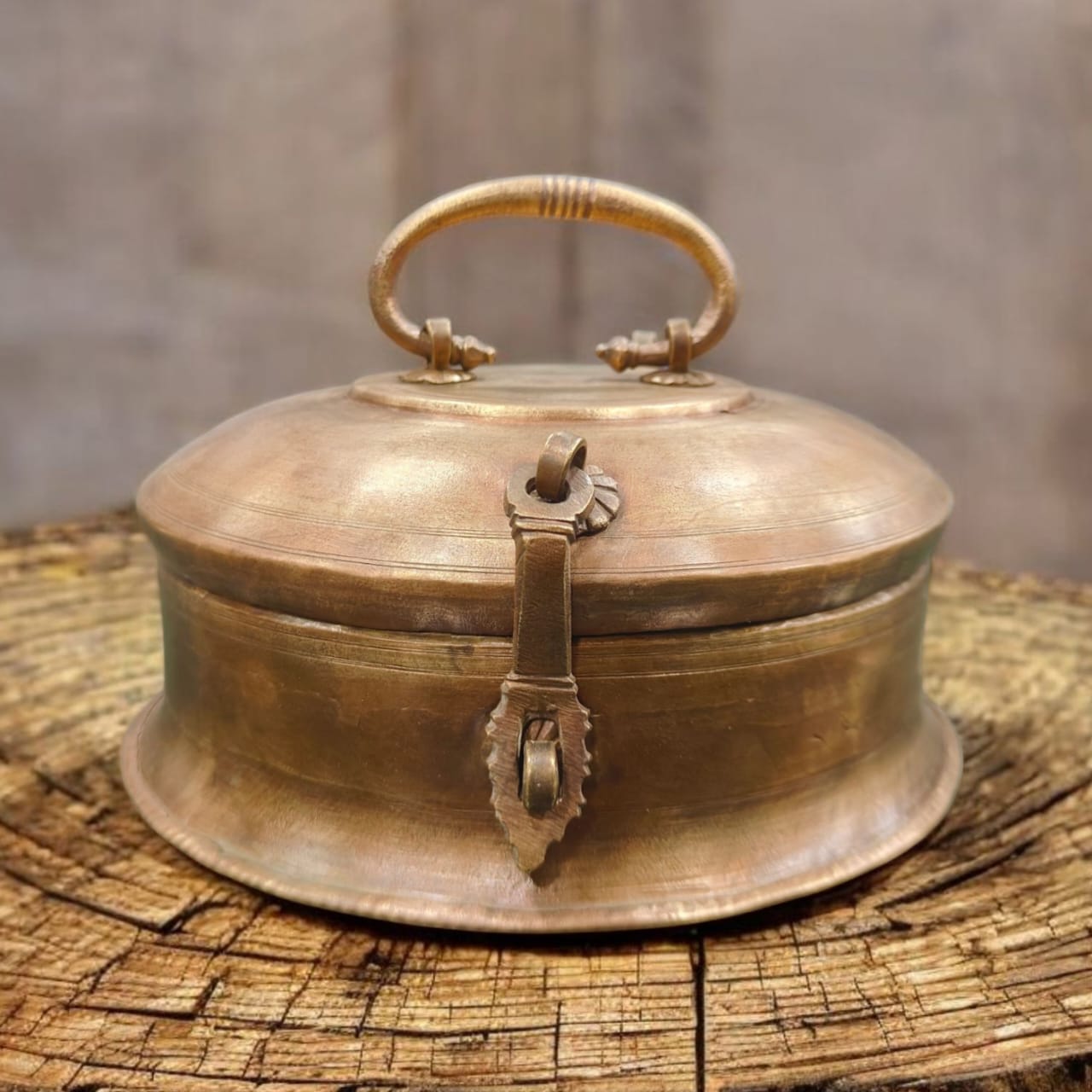 ORIGINAL ANTIQUE: AT/184 - Rare & Beautiful Pure Brass Vintage Roti Dabba | Chapati Box with Lock System | KITCHENWARE | UTENSILS | HOME APPLIANCES