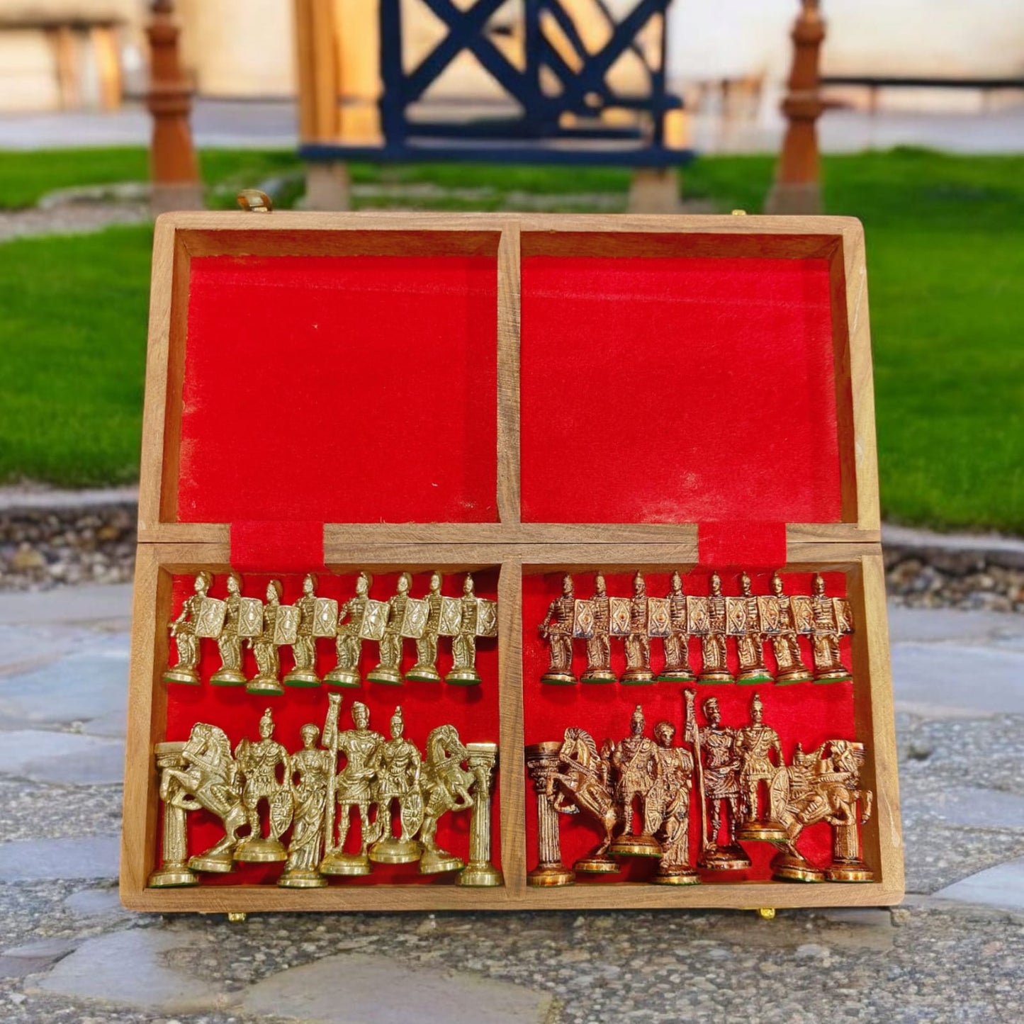 BRAND NEW: NW/043 - Chess Set with Pure Brass Sculpted Pieces In Ancient Roman Style & Wooden Folding Board | KITCHENWARE | UTENSILS | HOME APPLIANCES