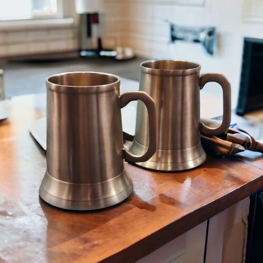 NW/011 - Set Of 2 Vintage Rare Very Beautiful Solid Brass Mugs