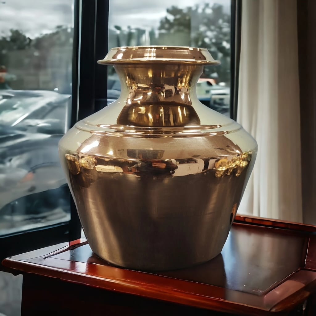 NW/002 - 100% Pure Brass Very Beautiful Shape Solid Water Pot | Traditionally known as "Kodam" (3 Litres)