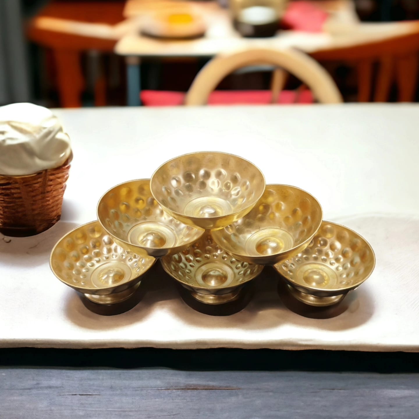 NW/084 - SET OF 5 100% Pure Brass Very Beautifully Hammered Ice Cream Bowls