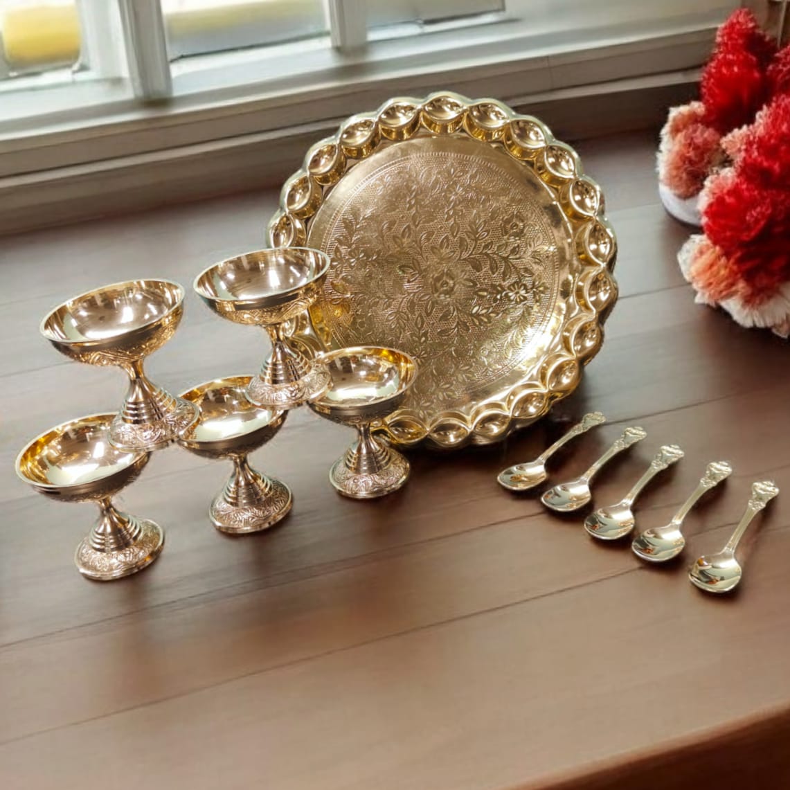 NW/022 - 100% Pure Brass Very Beautifully Engraved Ice Cream Bowl Set of 5 Bowls, 5 Spoons & 1 Round Shaped Tray