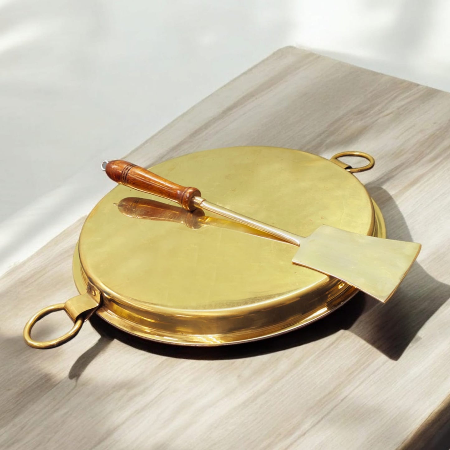 NW/008 - 100% Pure Brass Tawa for Dosa With 1 Flipping Ladle With Wooden Handle