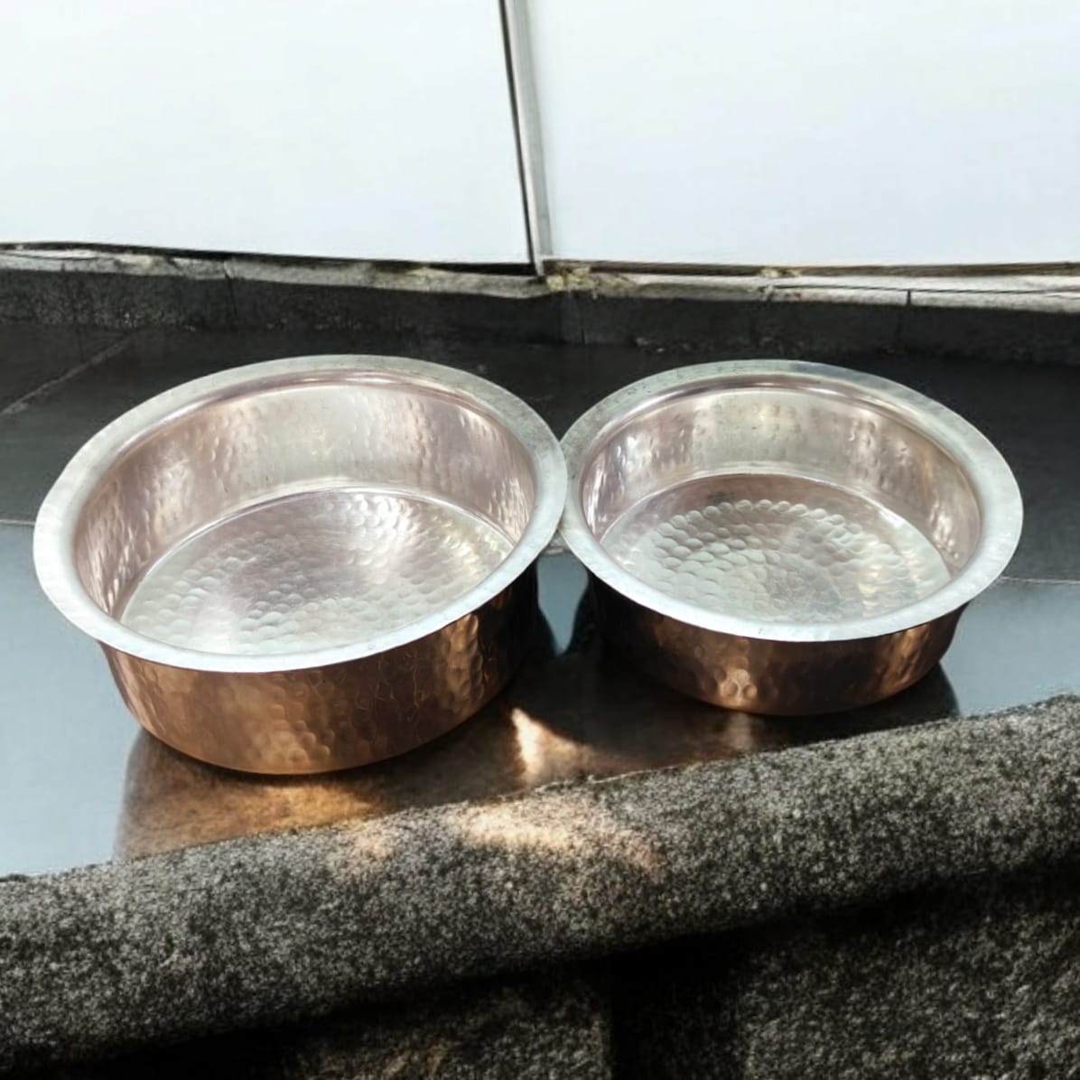 NW/053 - Set Of 2 100% Pure Brass Hammered Lagan with Kalai Inside For Cooking Purpose