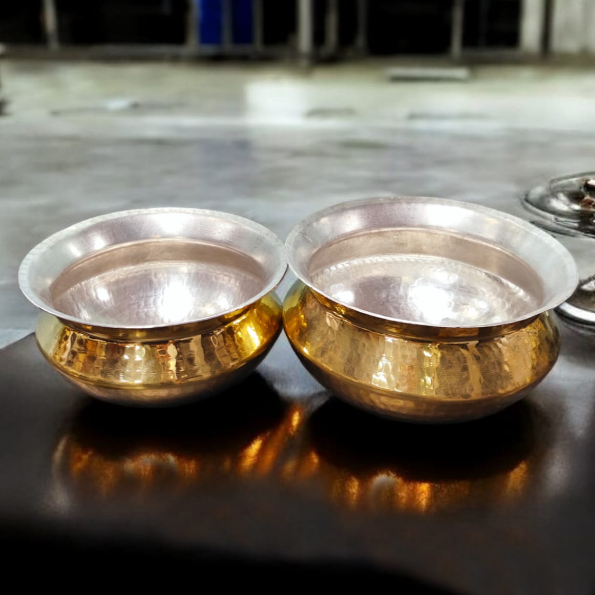 NW/058 - Set of 2 - 100% Pure Brass Hammered Biryani Handi with Kalai Inside For Cooking Purpose