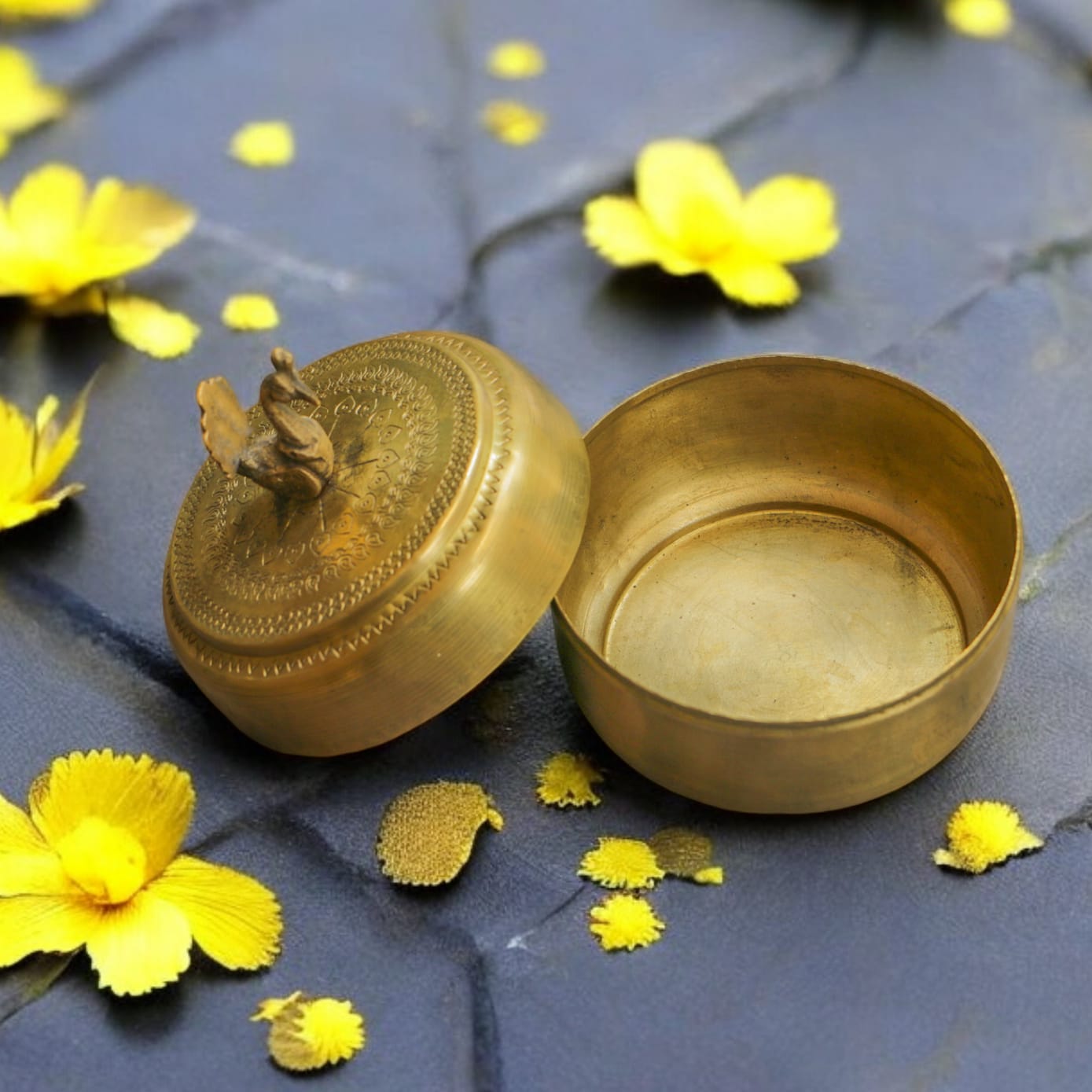 AT/031 - 100% Pure Brass Vintage Style Beautifully Engraved Antique Matt Look Trinket Box with Bird on top.