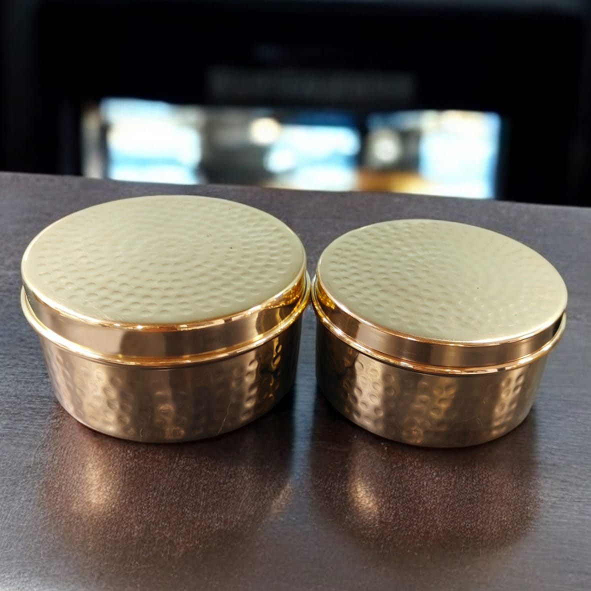 NW/021 - Set Of 2 - 100% Pure Brass Round Shape Beautifully Hammered Storage Box.