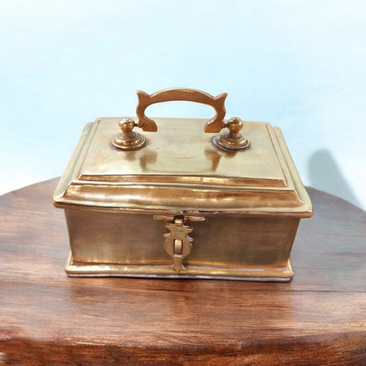 AT/050 - Original Antique Pure Brass Rectangle Shape Vintage Storage Box with Lock System