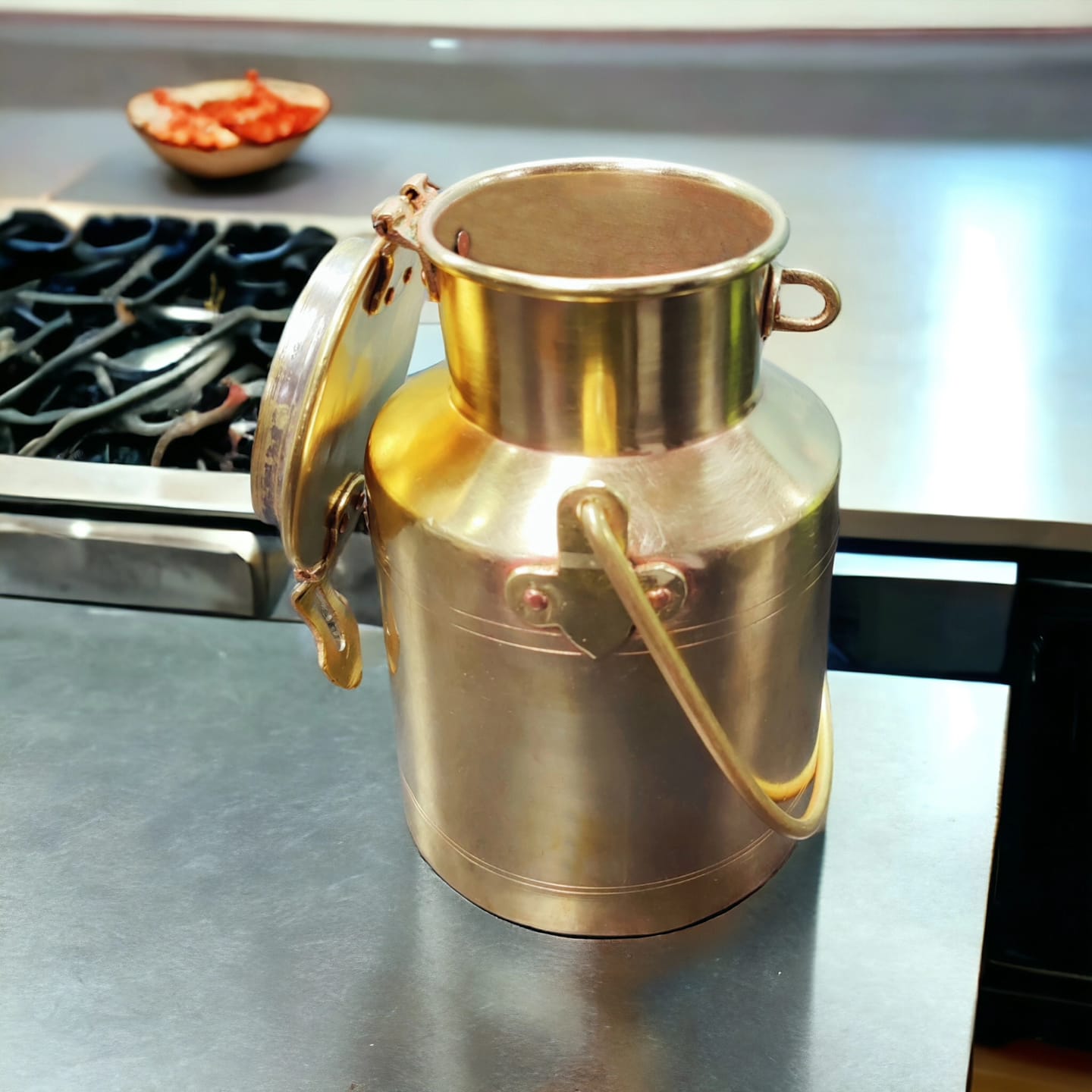 AT/110 - Vintage Old Fashioned Brass Antique  Milk Can / storage Container.