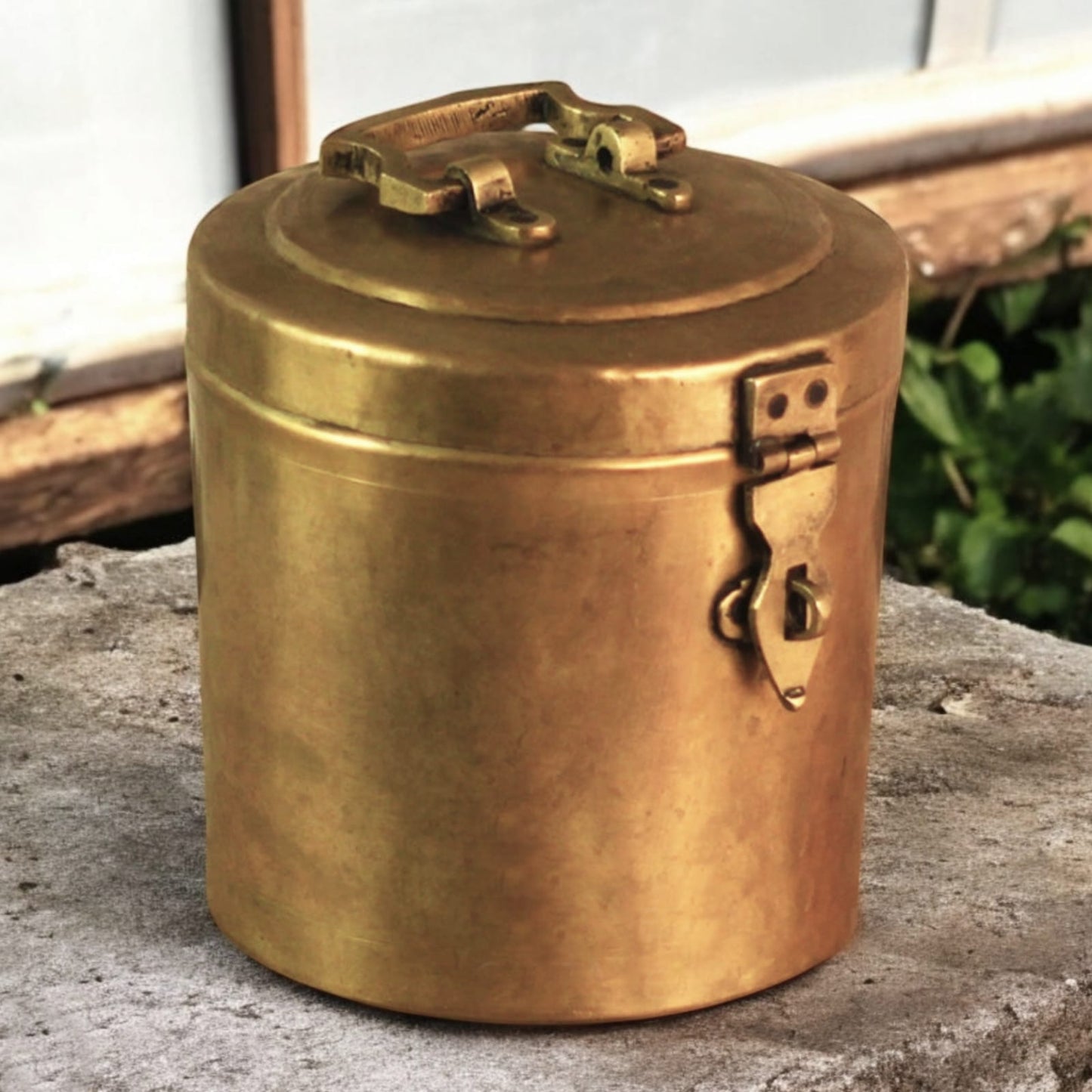 AT/124 - Vintage Brass Cylindrical Lockable Box With Handle