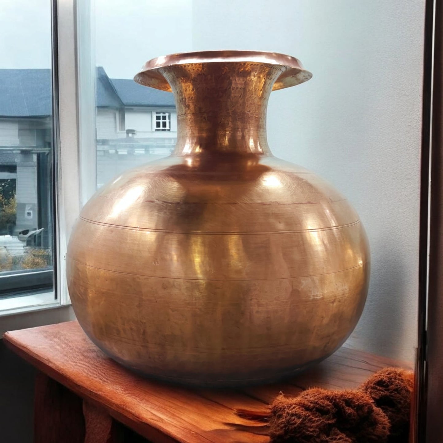 AT/168 - Very Rare Big Size Original Antique Pure Brass Beautiful Round Shape Water Pot