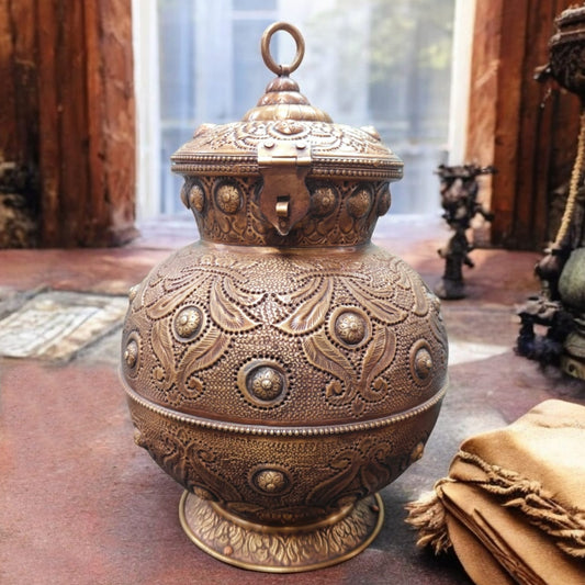 ORIGINAL ANTIQUE: AT/101 - Very Rare & Unique Shape Vintage Beautifully Engraved & Pierced Storage Box with Lock System | KITCHENWARE | UTENSILS | HOME APPLIANCES