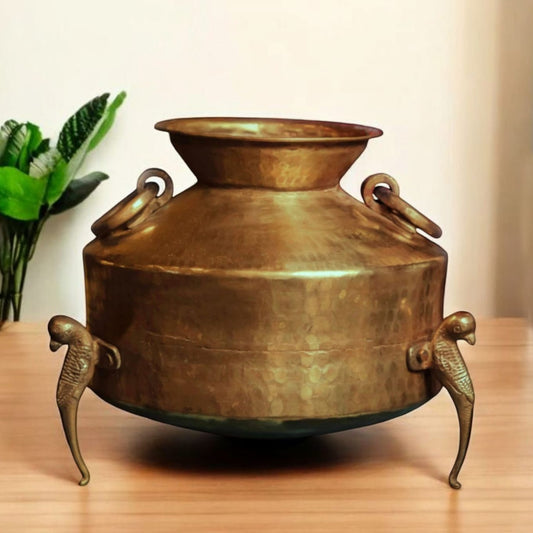 ORIGINAL ANTIQUE: AT/030 - Vintage Rare Pure Brass Very Beautiful Shape Big Size Water Pot on Parrot Legs with Handles | KITCHENWARE | UTENSILS | HOME APPLIANCES