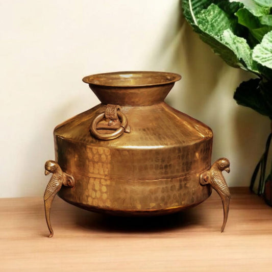 ORIGINAL ANTIQUE: AT/164 - Vintage Rare Pure Brass Very Beautiful Shape Water Pot on Parrot Legs with Handles | KITCHENWARE | UTENSILS | HOME APPLIANCES