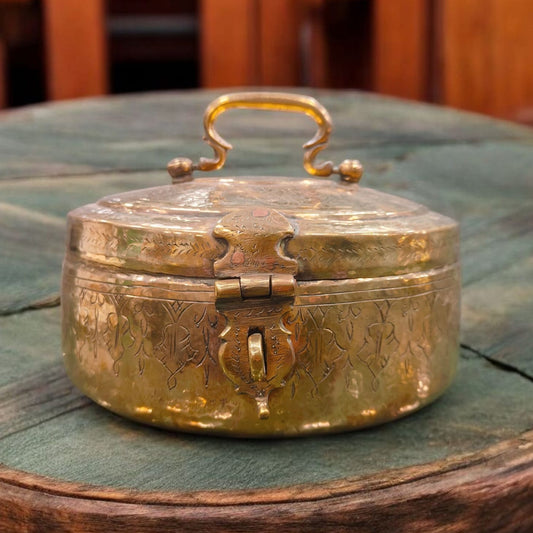 ORIGINAL ANTIQUE: AT/192 - 100% Pure Brass Rare Vintage Beautifully Engraved Floral Print Handmade Storage Box with Lock System | KITCHENWARE | UTENSILS | HOME APPLIANCES