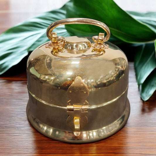 BRAND NEW: NW/044 - 100% Pure Brass Very Beautiful Round Shape Paan daan - Beetle Nut Supari Box - with lock system - Complete Set | KITCHENWARE | UTENSILS | HOME APPLIANCES