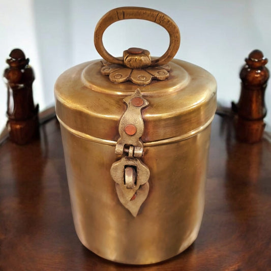 ORIGINAL ANTIQUE: AT/216 - Vintage Brass Cylindrical Lockable Box With Handle | KITCHENWARE | UTENSILS | HOME APPLIANCES