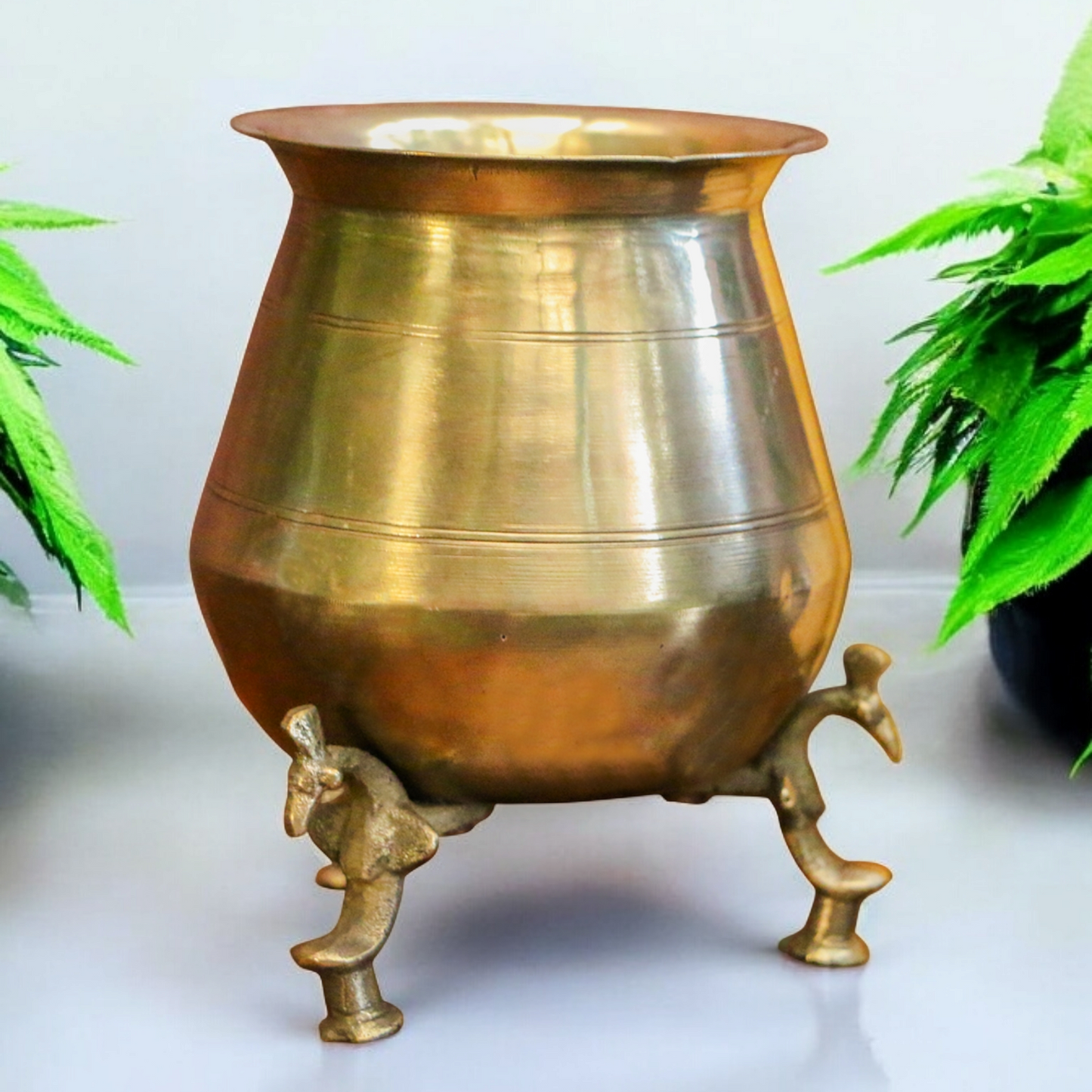 AT/038 - SET OF 2 Rare Antique Pure Brass Vintage Lota on Legs